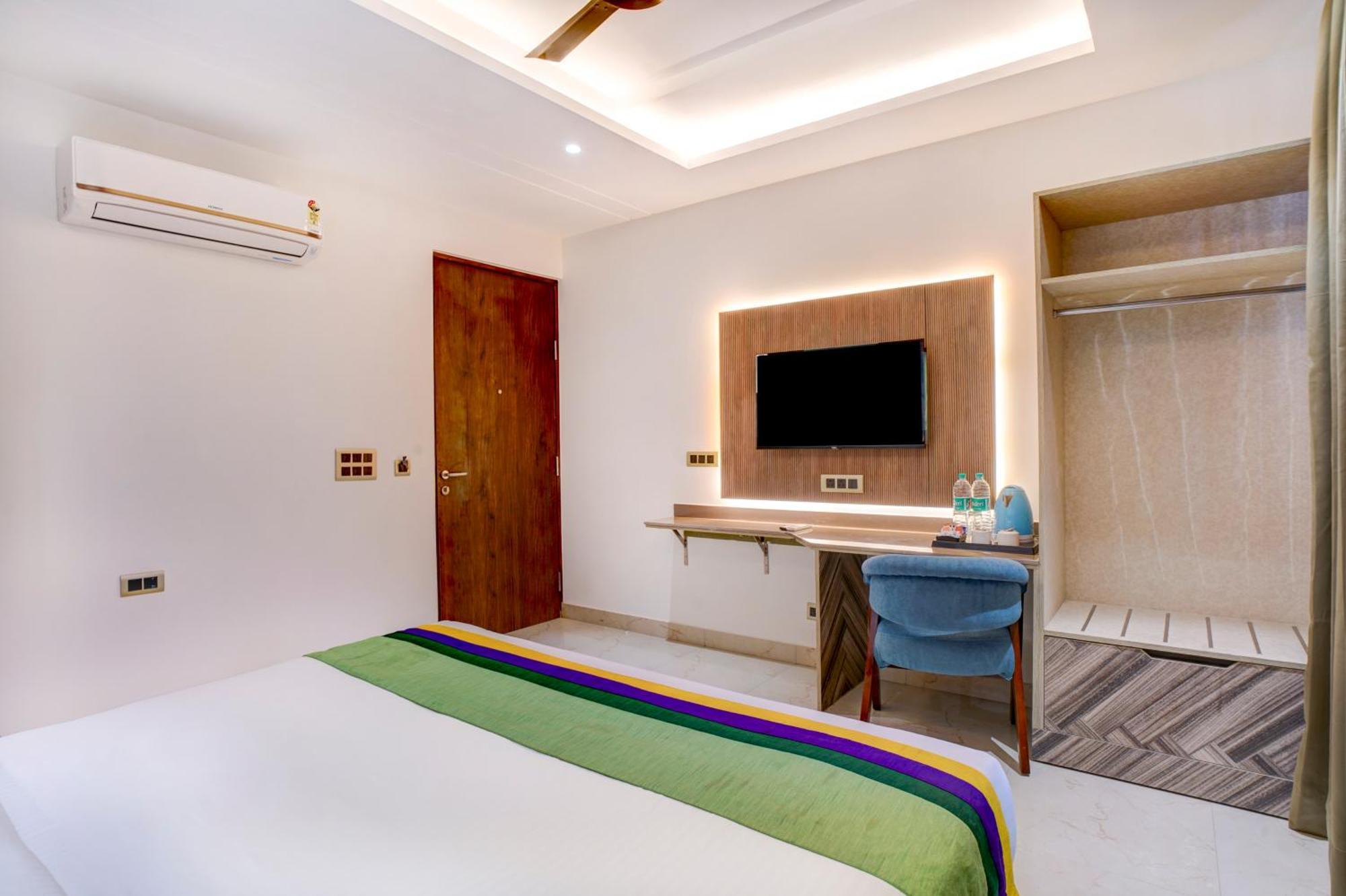 Treebo Corporate Inn Noida Eksteriør bilde